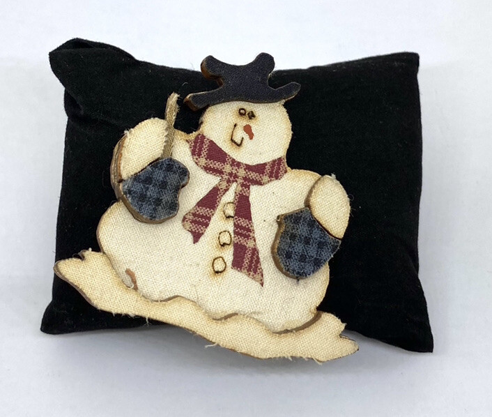 Vintage Unique Images Snowman Brooch 1997 D16