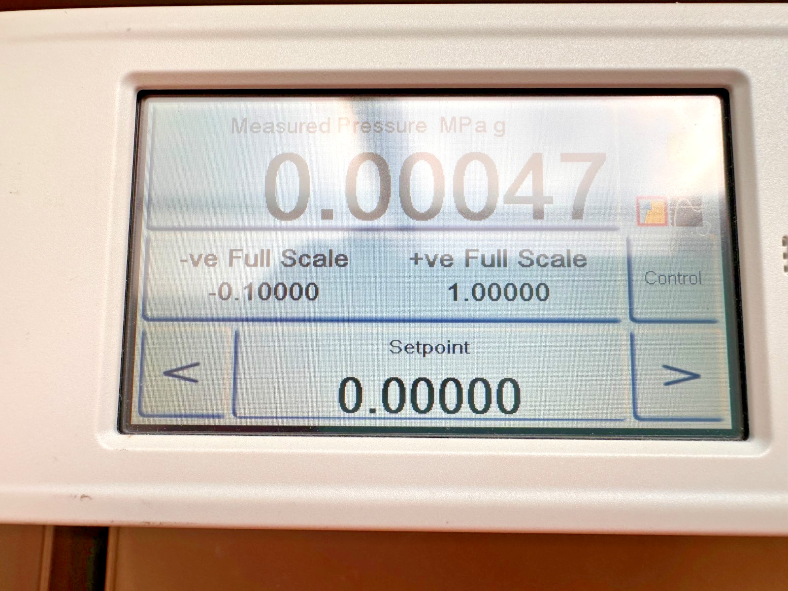 Used DRUCK PACE5000 Pressure Controller w/ CM0-B-11G Control Module