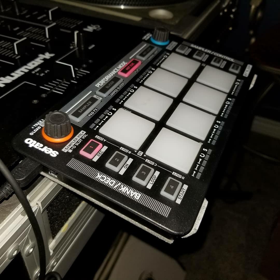 Reloop Neon Controller Stand