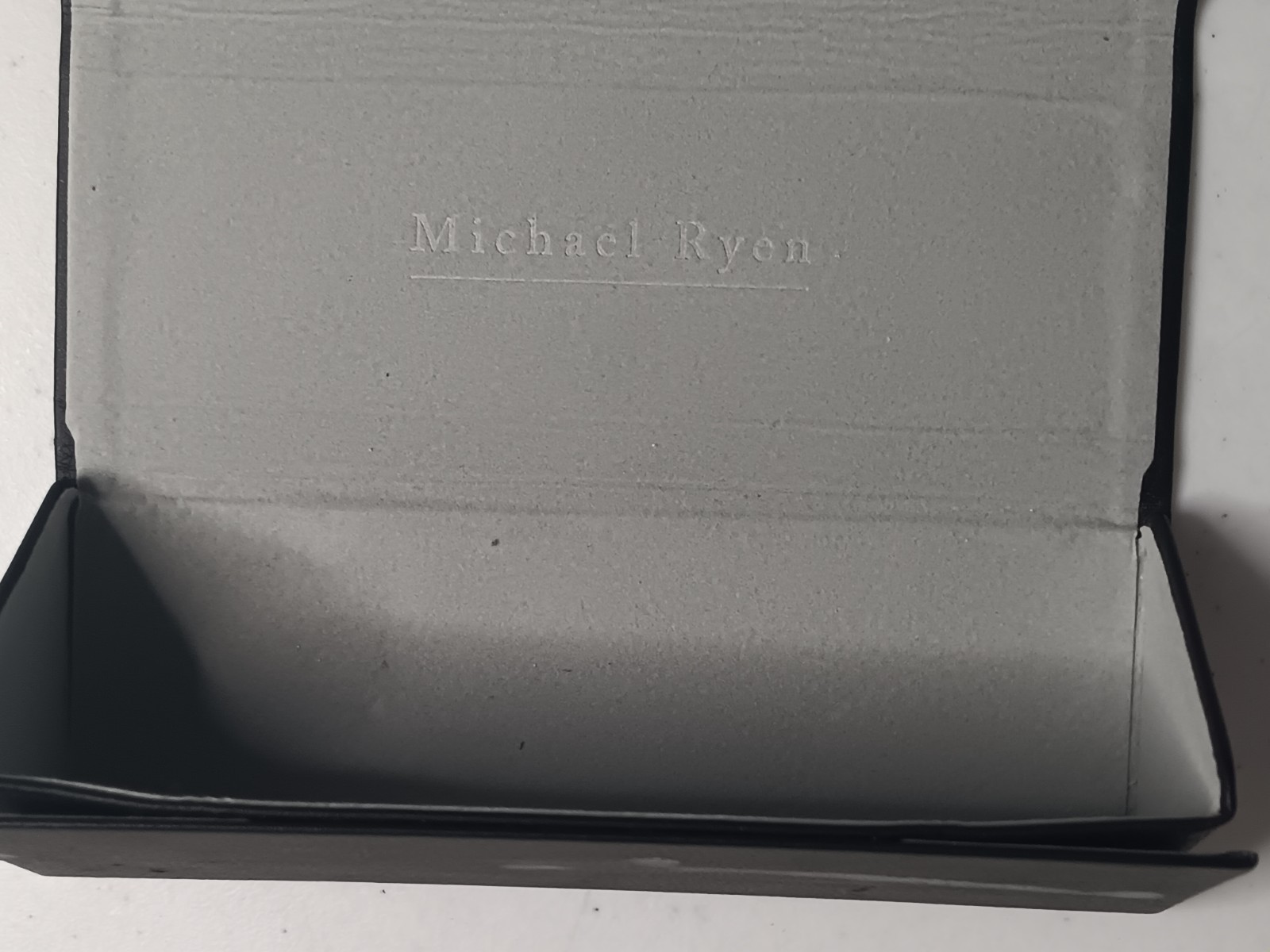 Michael Ryen Eyewear Glasses Triangle Folding Case Black