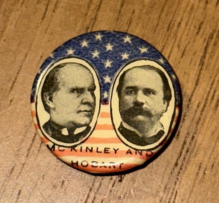 1896 PRESIDENTIAL CAMPAIGN MCKINLEY- HOBART JUGATE LAPEL BUTTON 3/4” Pin back