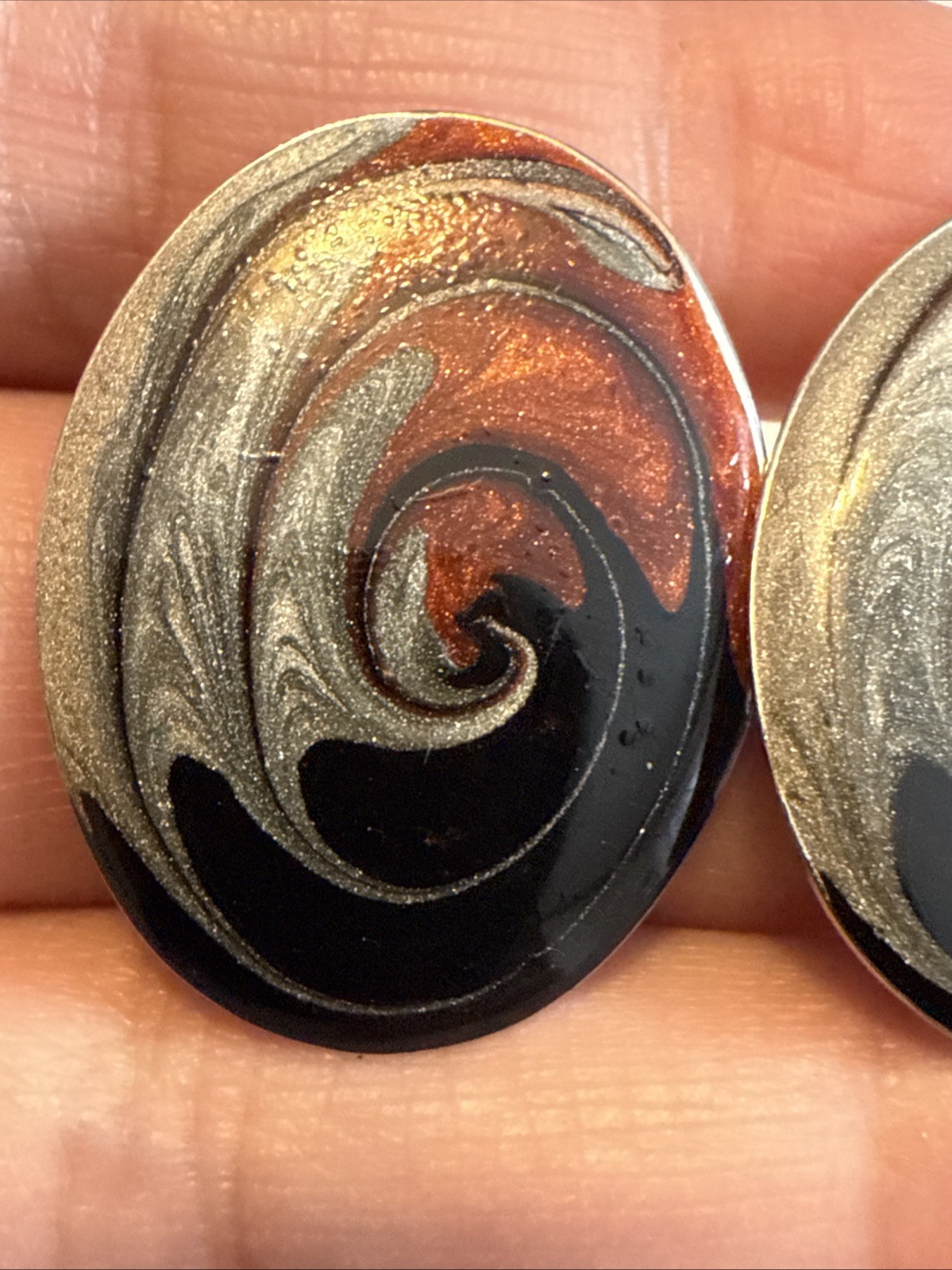 Vintage Oval Marbled Earrings Pierced Post 1980’s