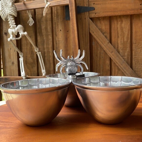 Midnight Fright Spider and Triple Web Serving Dish Halloween Candy Bowl