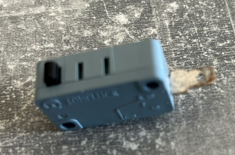 Micro Switch Toneluck 9751