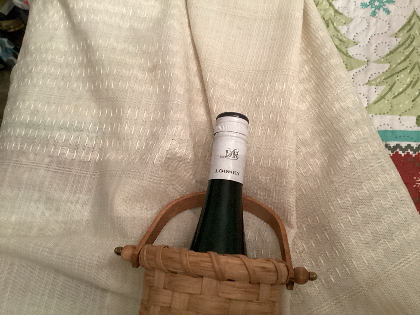 Vintage Wine Bottle Basket