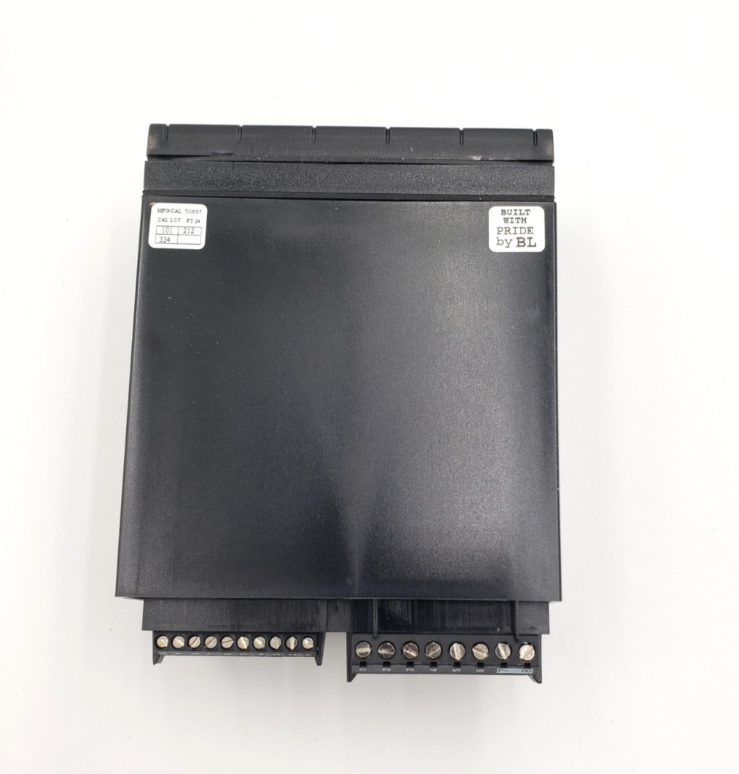 New Omega Engineering DPi8A-C24 Digital Panel Meter 4 Digit - 60 Day Warranty