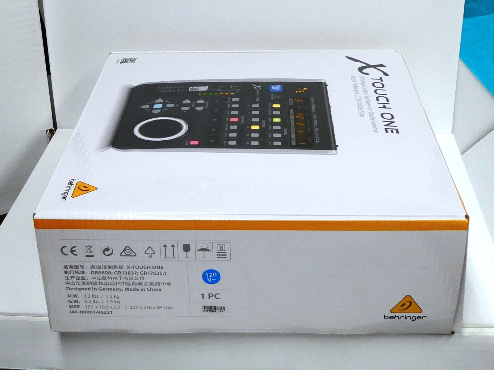 Behringer X Touch One Universal Control Surface W/ Touch Sensitive Motor Fader