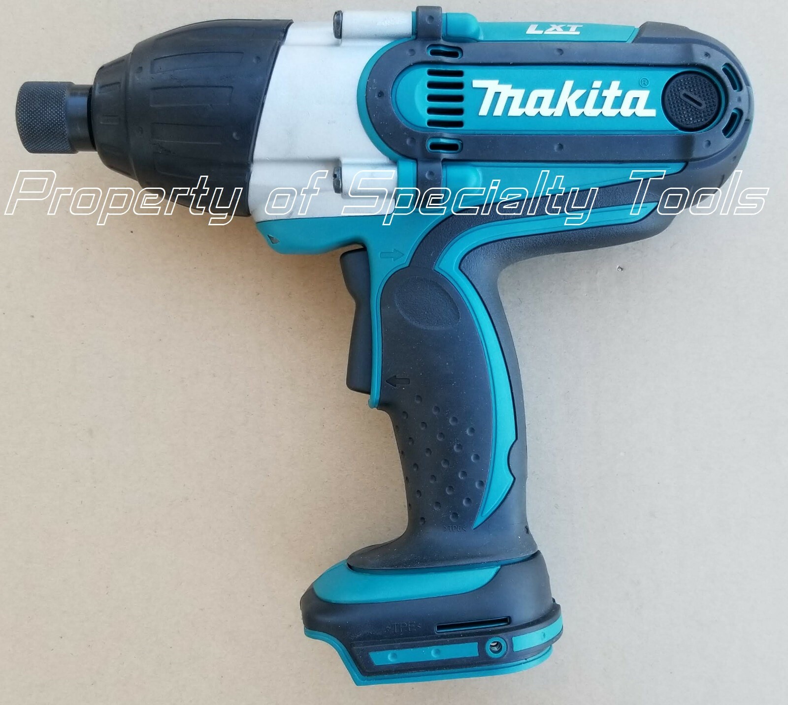 Makita LXWT01 cordless 7/16 hex impact driver battery operated 18V LXT