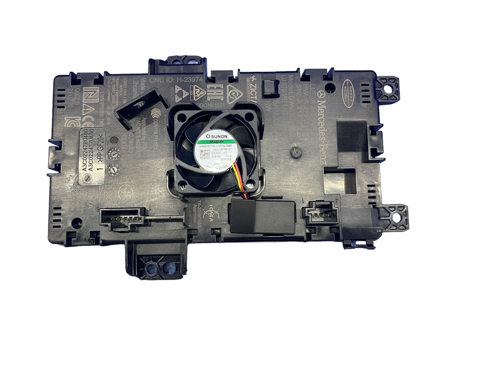 2019-2023 MERCEDES E 53 FRONT CENTER CONSOLE WIRELESS PHONE CHARGER MODULE OEM