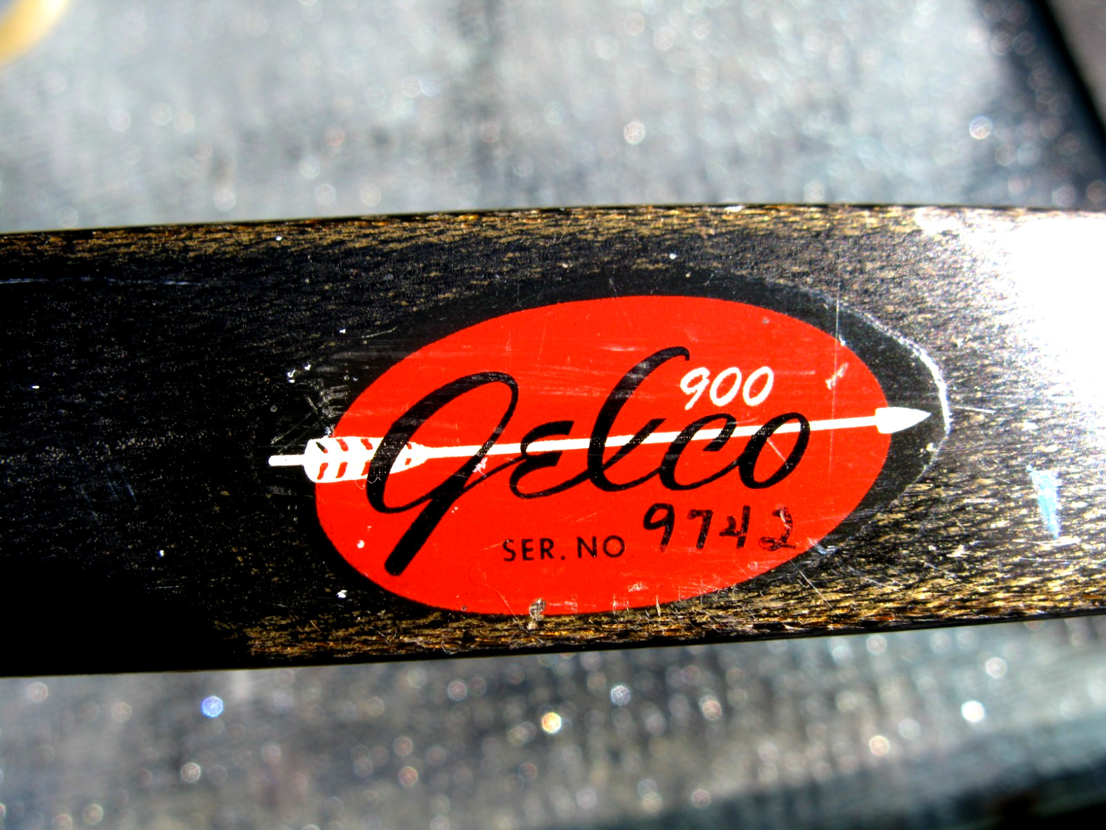 VINTAGE GELCO 900 SER. # 9742 ARCHERY 45LB.RECURVE RIGHT HAND BOW 59"LONG STRUNG