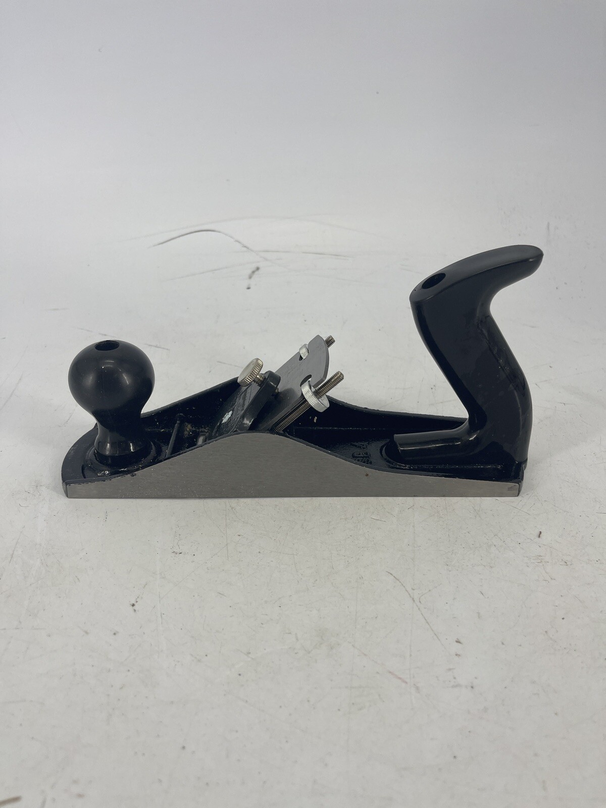 Amazon Basics No.4 Bench Hand Plane 2-Inch Blade
