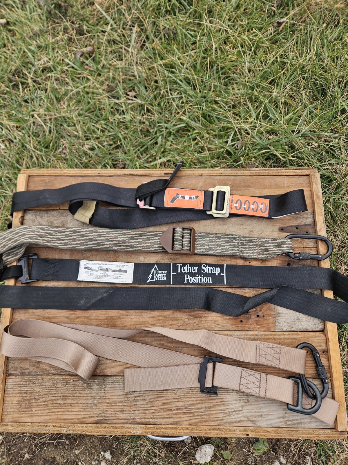 Bundle Of Hunter Tree Straps And Carabiners, Safety System Treestrap