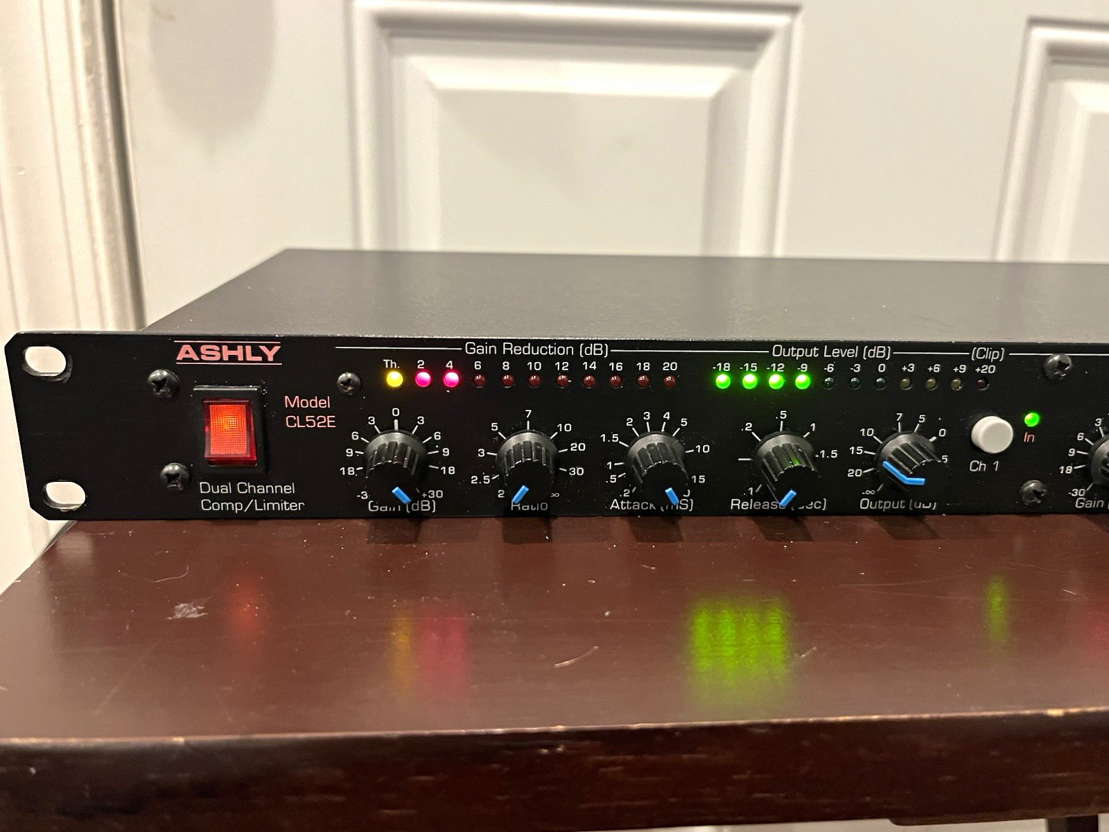 Ashly CL52E 90s Analog Stereo Compressor/Limiter (FULLY TESTED)