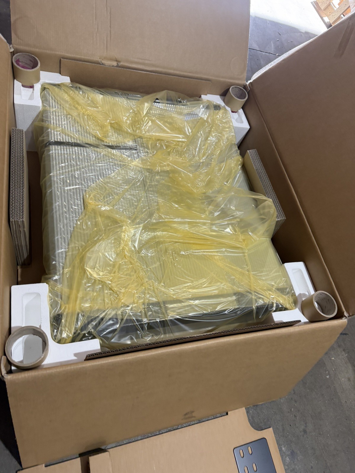 LG9.8kWh Lithium-Ion Battery (RESU10H-JH3)