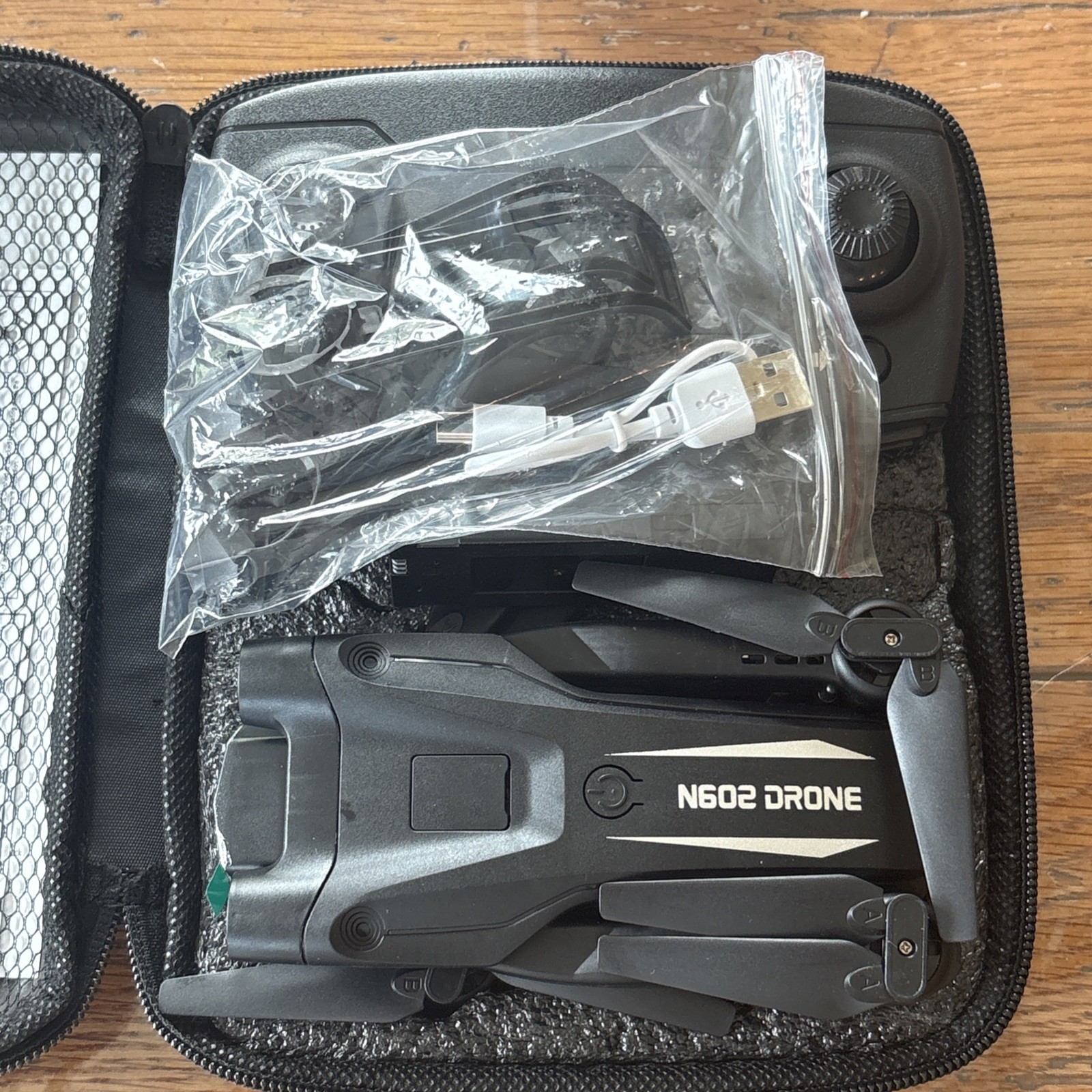 N602 Foldable RC Camera Drone NEW Open Box w/ Remote Case Accessories