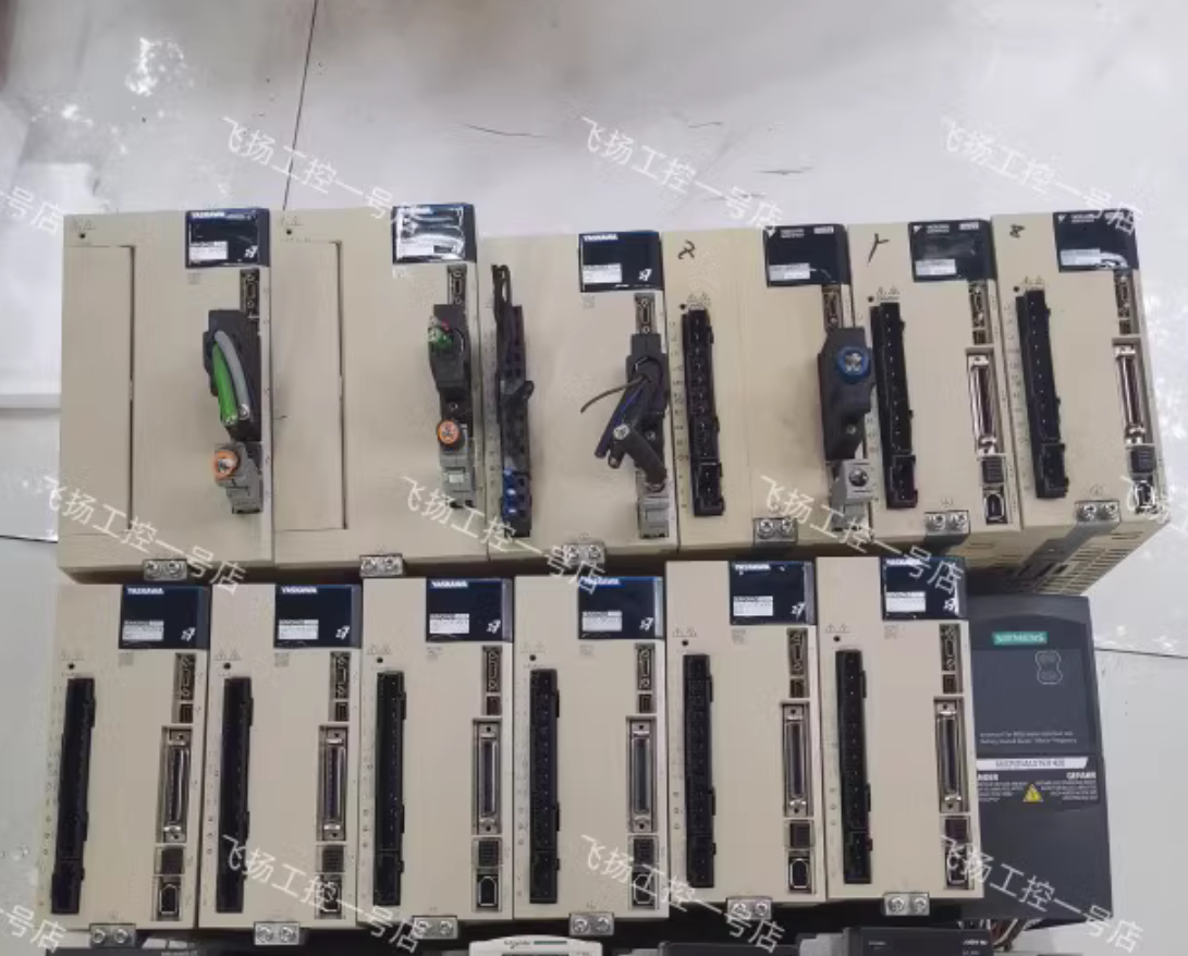 FAST DELIVERY PLC YASKAWA SERVO Drive SGDM-04ADA Refurbished