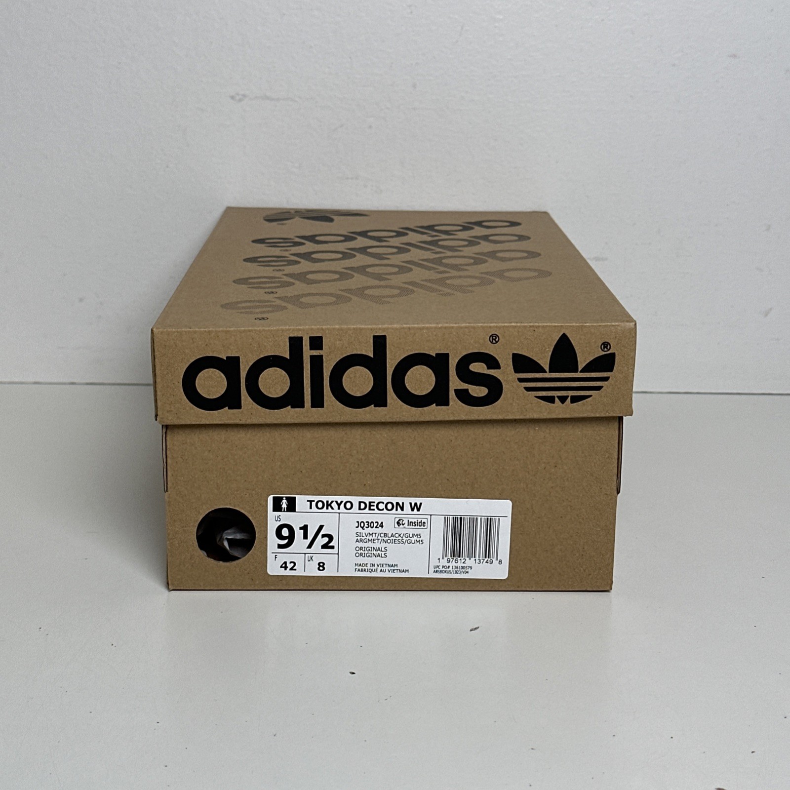 Adidas Originals Tokyo Silver Metallic Decon Women's 9.5 Core Black Gum JQ3024