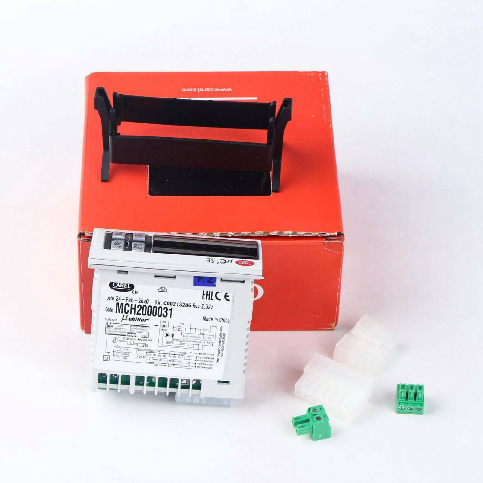 NEW CAREL MCH2000031 Temperature Controller