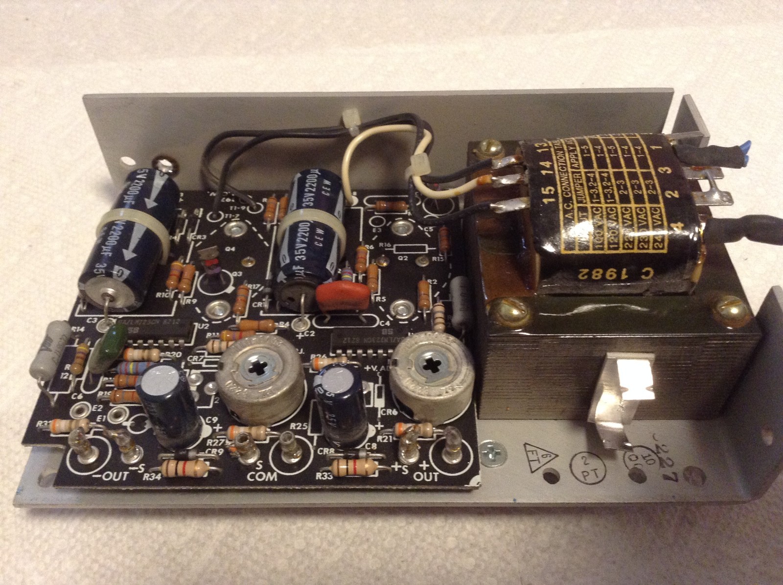 Coutant Electrics LTD HDA12-15 Power Supply 12V 15V  1.0A 0.8A