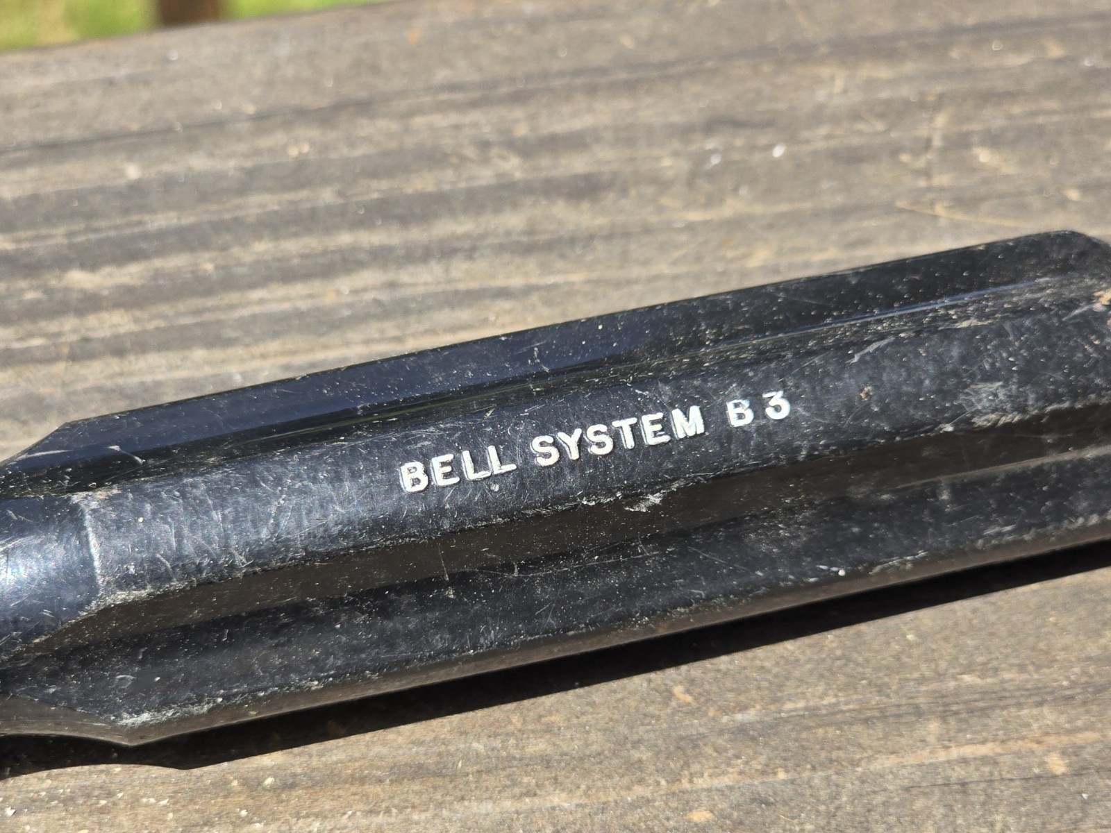 Irwin Philips #3 Screwdriver BELL SYSTEM B3 Black Handle 11" Long