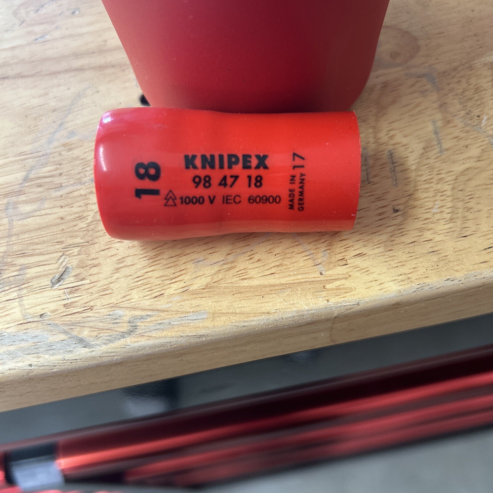 Knipex Insulated Socket Metric 18mm