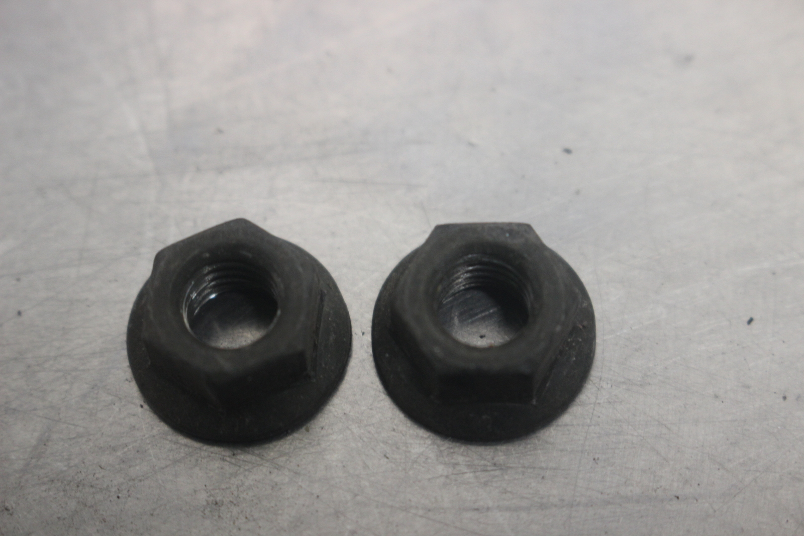 2006 Yamaha Vino 50 XC50 Exhaust Header Nuts Bolts