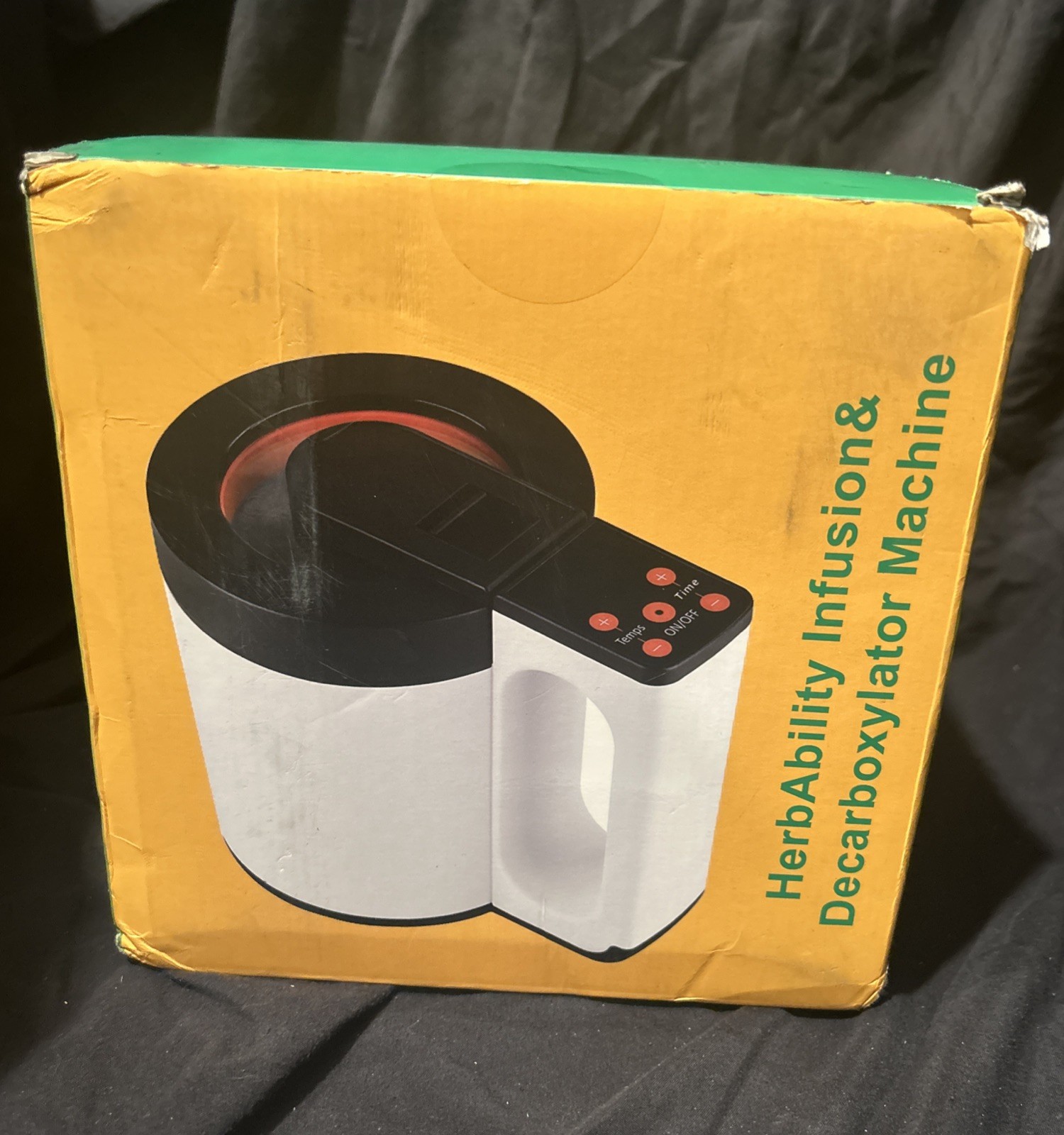 HighPlant HerbAbility Herb Decarboxylator Oil Infusion Machine - New Torn Box