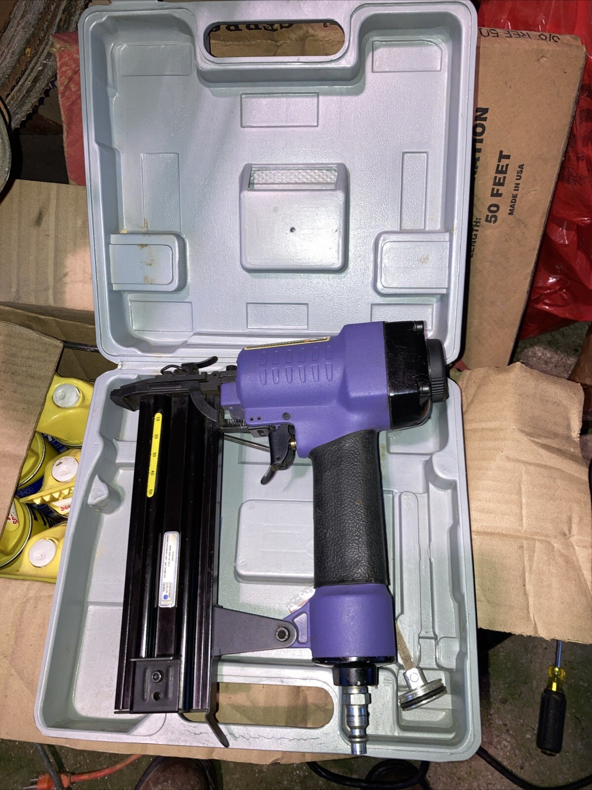 Central Pneumatic 18-Gauge Air Brad Nailer Stapler 1/4" Crown Item97542 UNTESTED