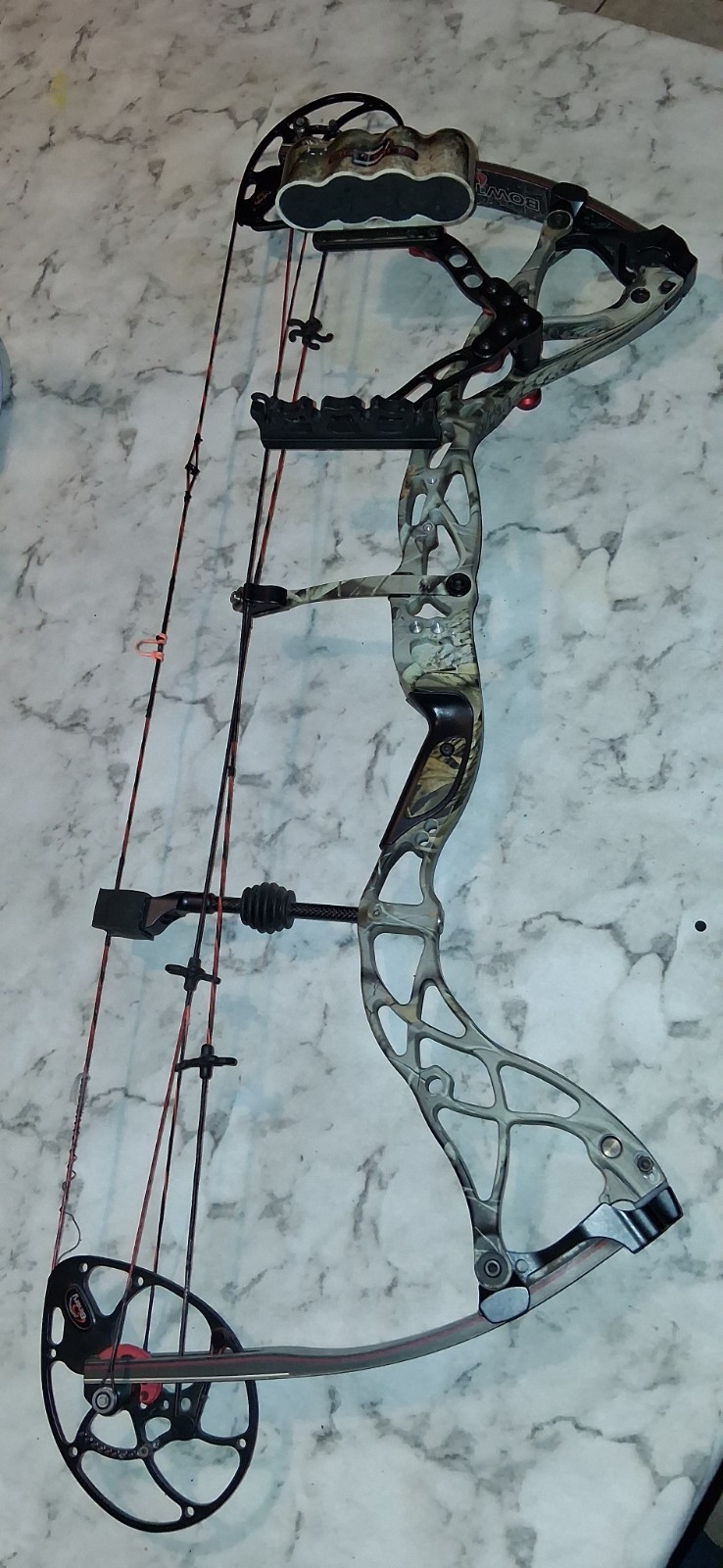 Bowtech Destroyer 340 Right-Handed