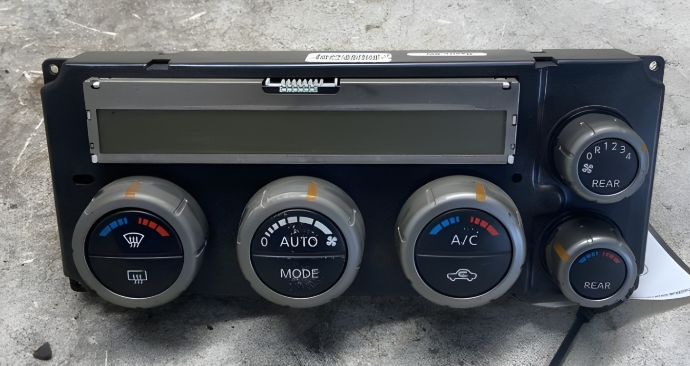 2005-2007 Nissan Pathfinder A/C AC Heater Temperature Climate Control OEM