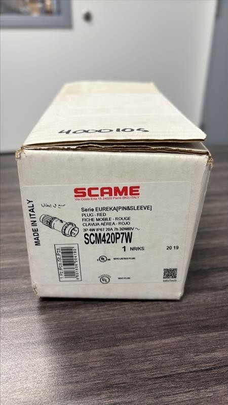 Scame Industrial plug SCM420P7W,  Gray and Burgundy in Color