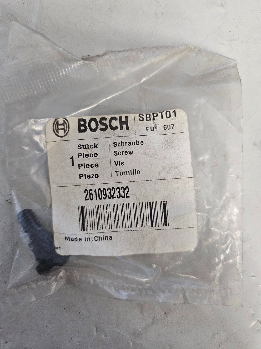 GENUINE OEM BOSCH/SKIL SHOULDER SCREW 5620592001 / 2610932332