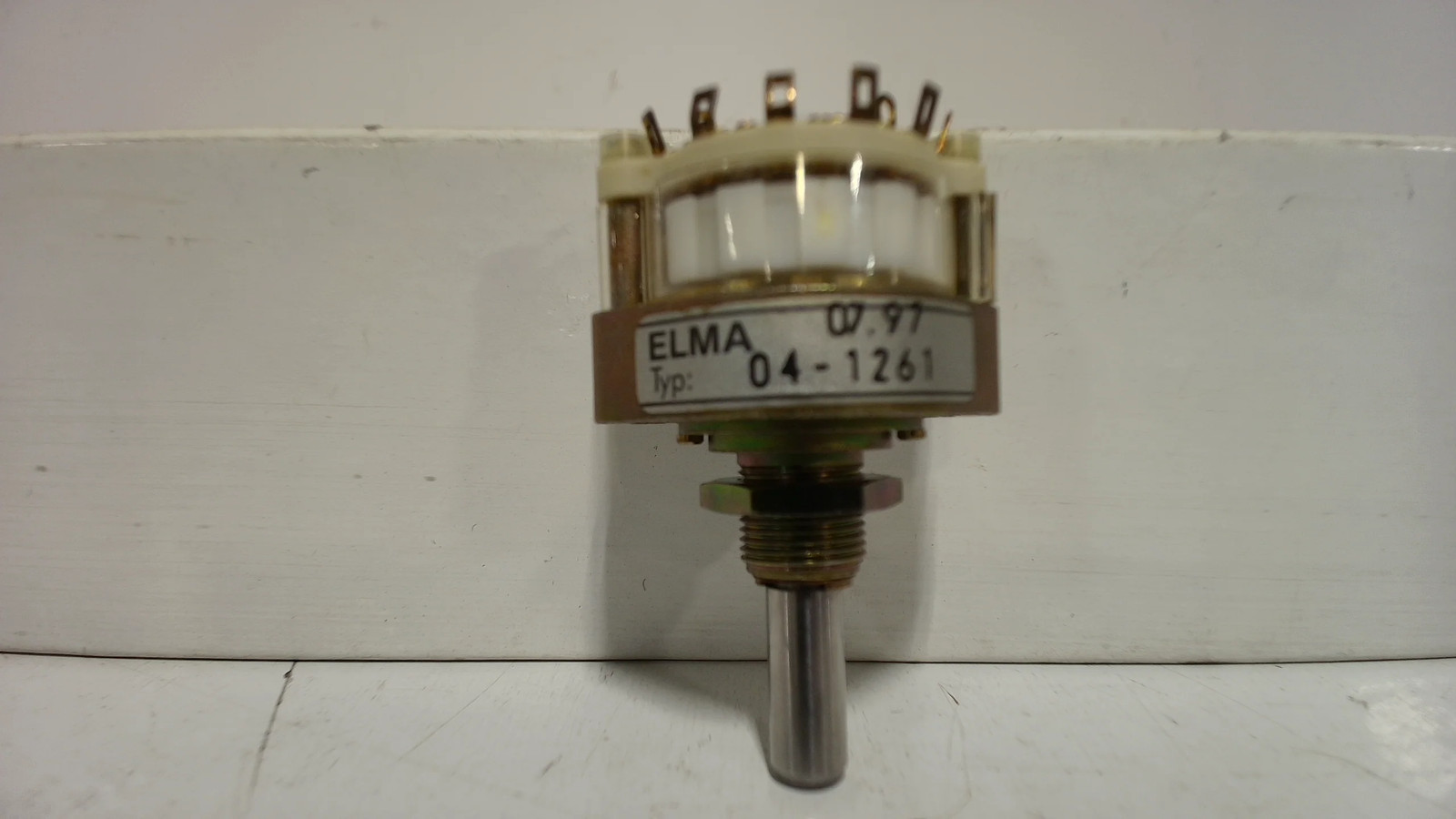 Elma 04-1261 Rotary Selector Switch 2-Pole 6-Position-New No Box