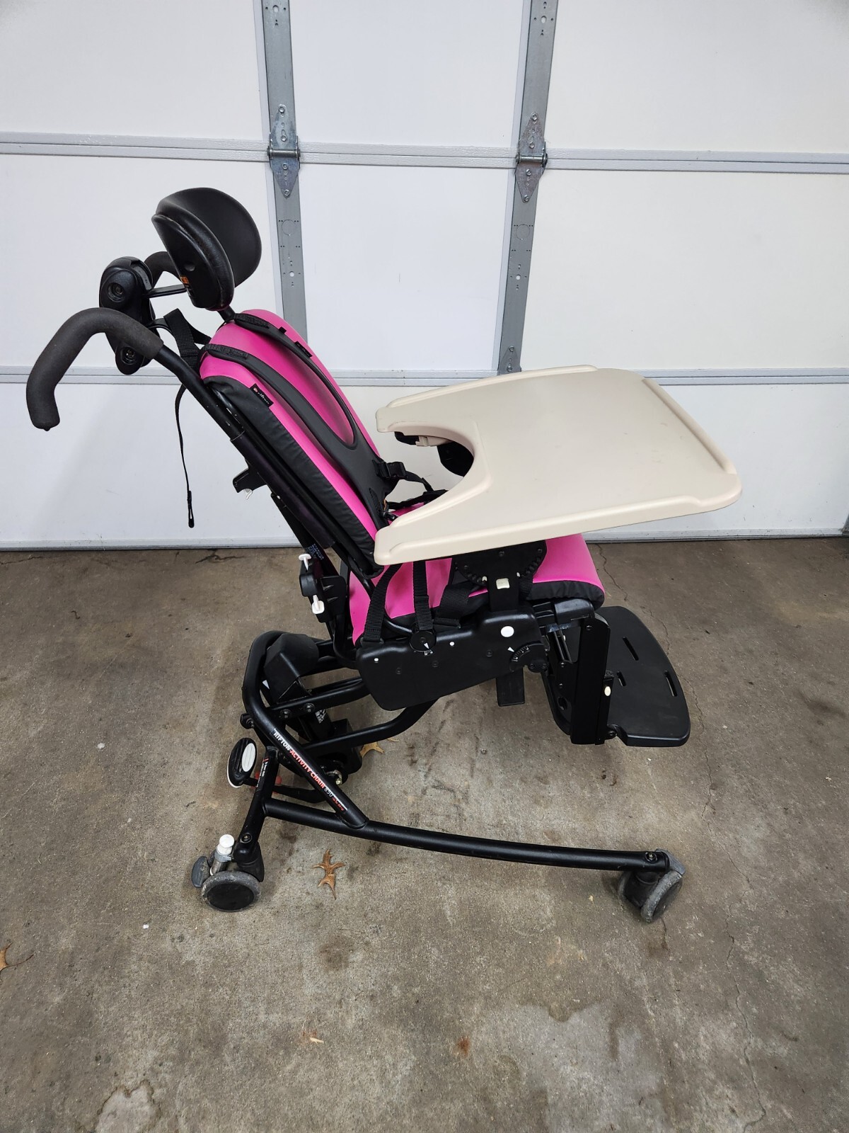 Rifton Hi-LO MEDIUM 850 Activity Chair