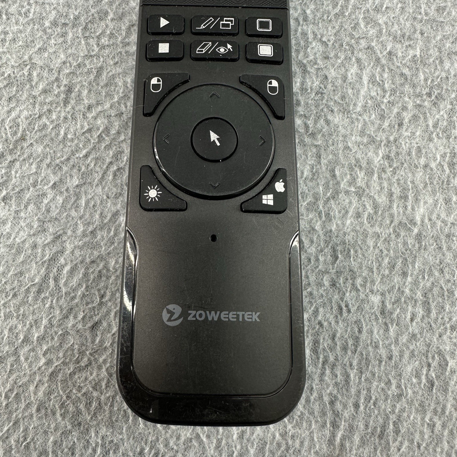 Zoweetek Remote Control Wireless Presenter Red Laser Pen Pointer Mouse Functions