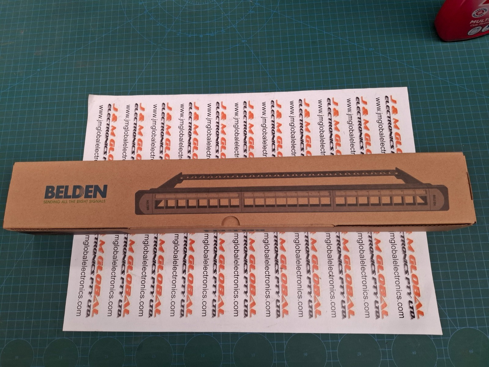 Belden Patch Panel 24 Port 1 Unit unloaded - BELDEN RA56CPP24