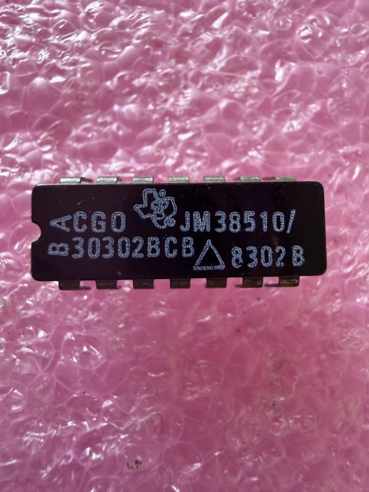 TEXAS INSTRUMENT JM38510/30302BCB INTEGRATED CIRCUIT