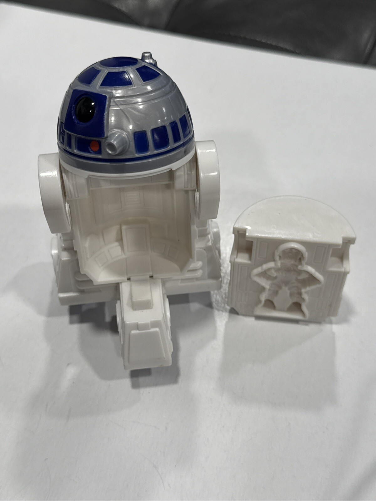 Play-Doh Star Wars R2-D2 Design Cutter Roller with C-3PO Mold OC31