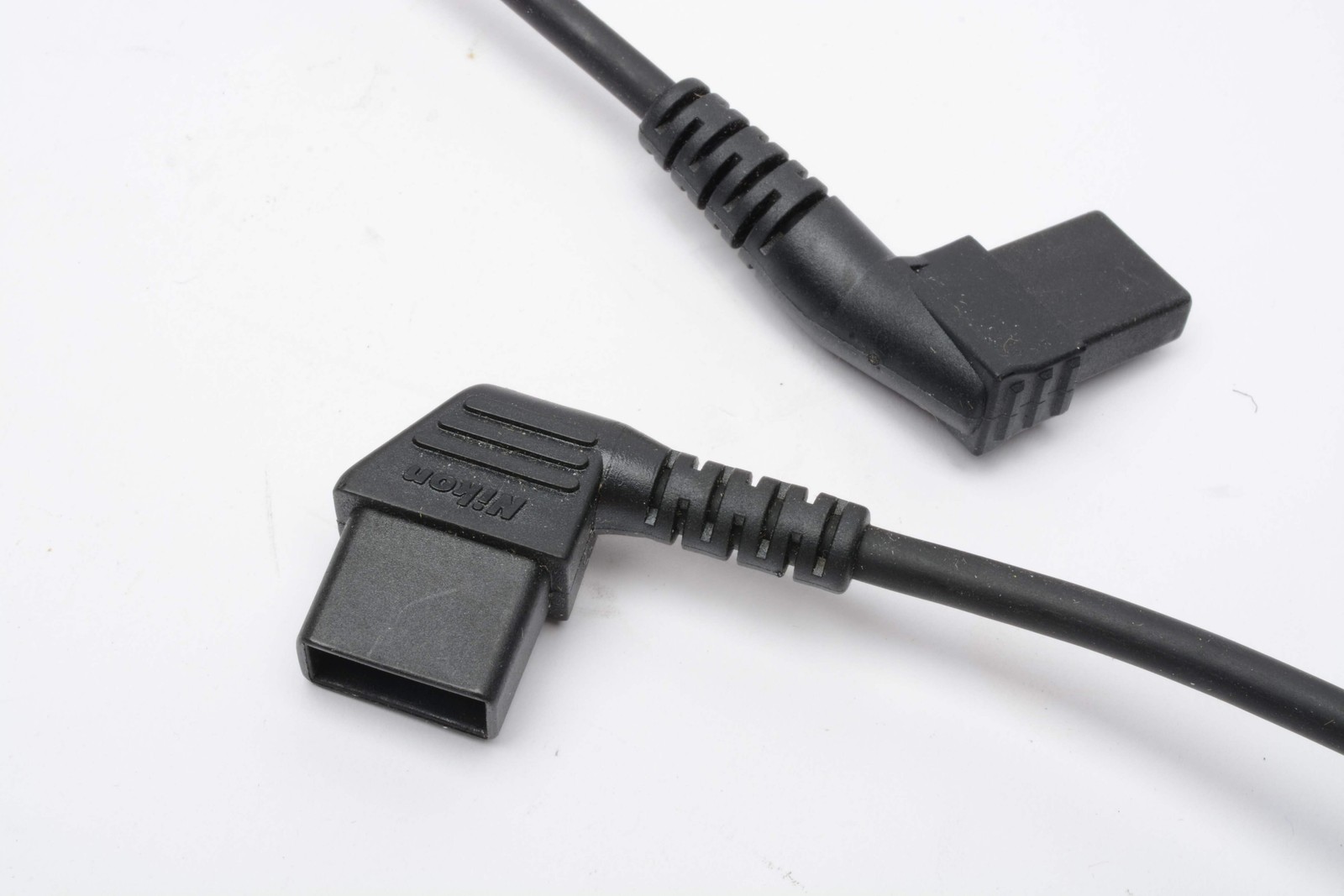 Nikon SC-16 Coiled Flash Sync Cord, Genuine