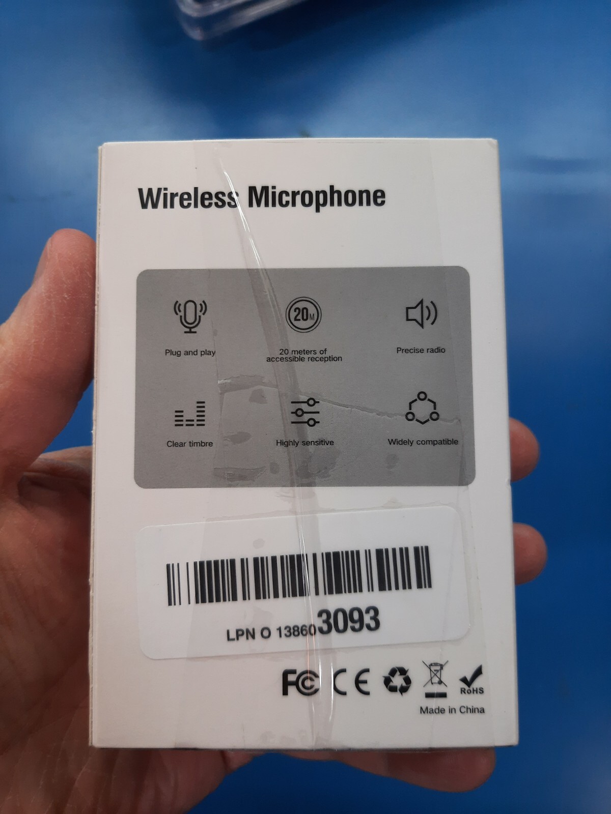 PQRQP Wireless Lavalier Microphone for iPhone (USB-C charging) NEW Open Box