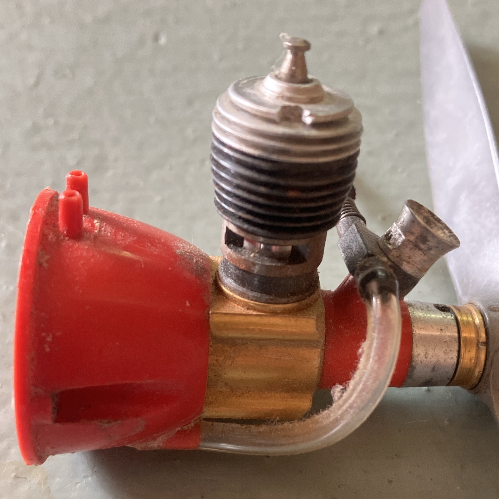 Cox .010 2-Stroke Glow/Nitro Model Airplane Engine w/ Prop & Spinner