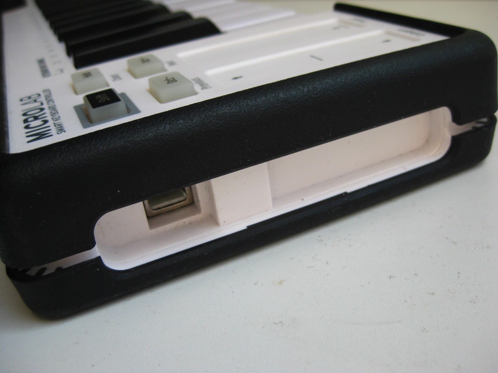 Arturia MicroLab Smart Keyboard Controller MIDI