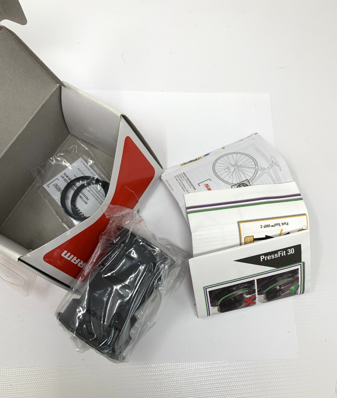 SRAM Pressfit 30 Bottom Bracket - New