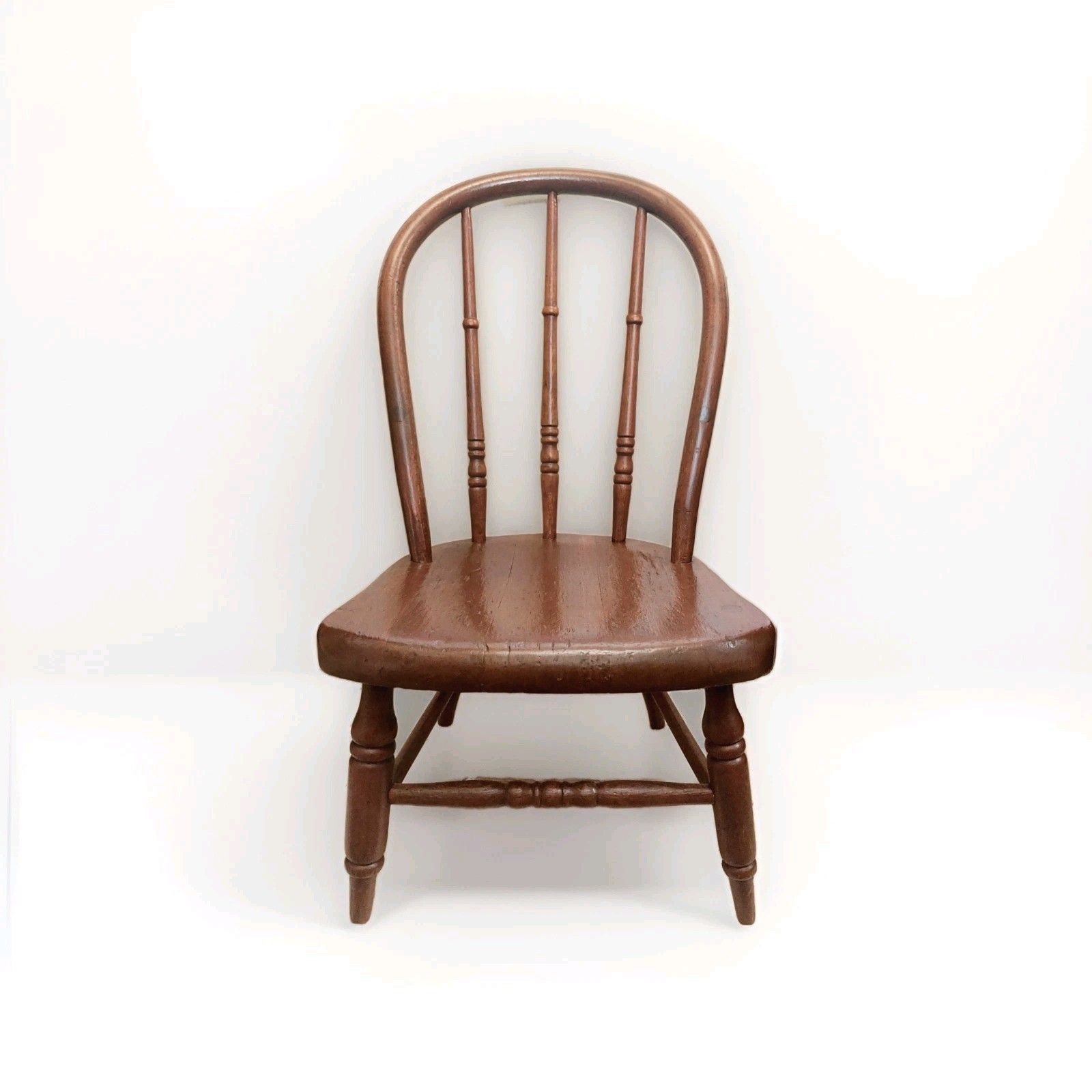 Antique Wood Spindle Back Children's Chair