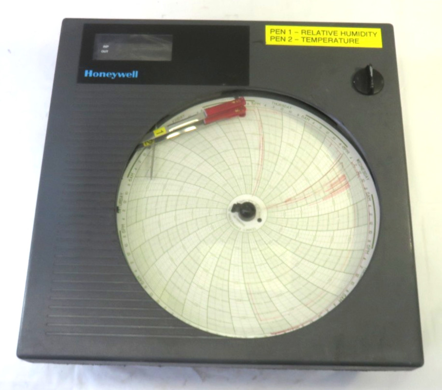 HONEYWELL DR4312-0000-G0100-0000-0000-U0-000-00 Chart Recorder, FOR PARTS/REPAIR