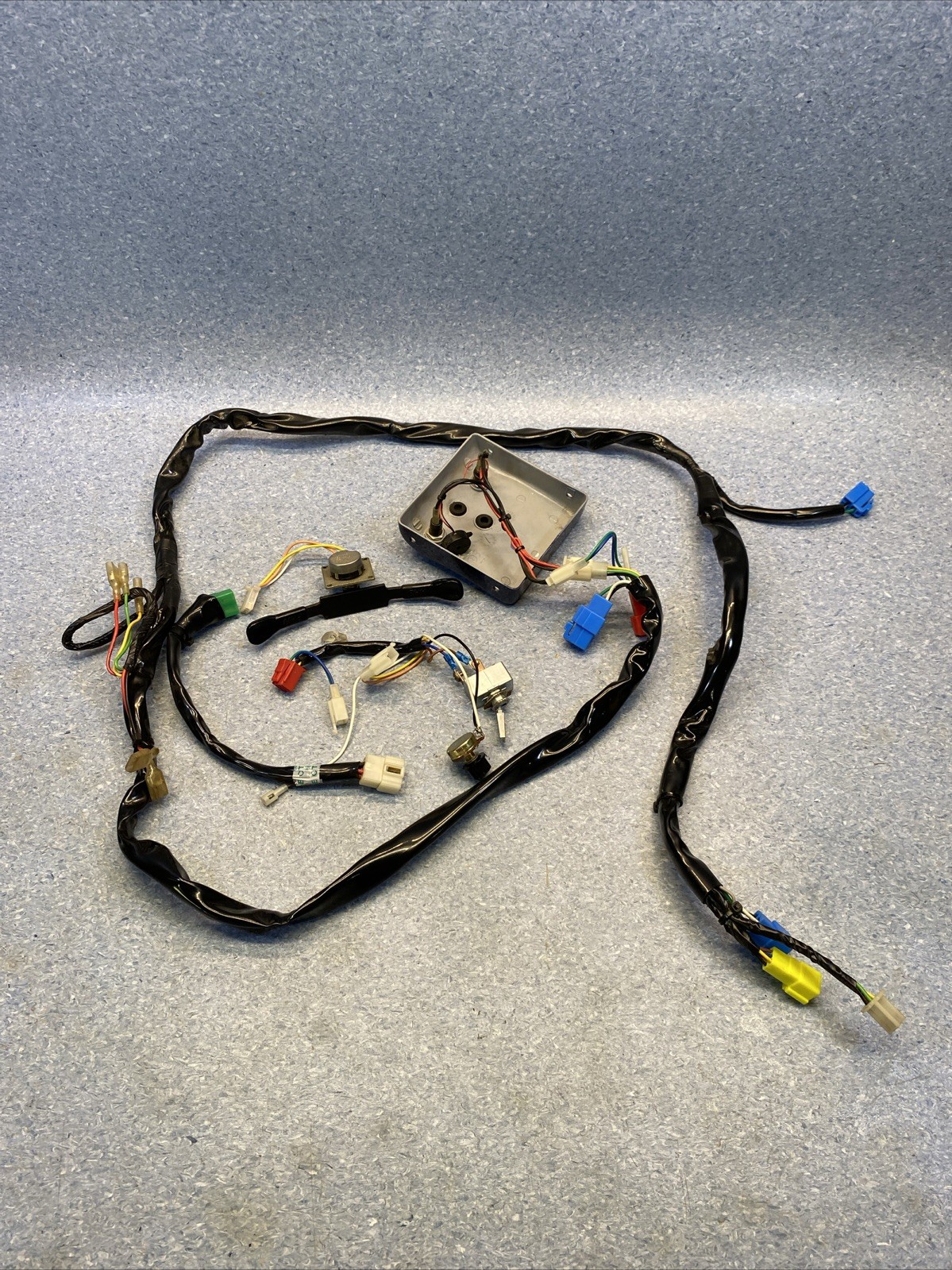 Invacare Lynx LX-3 TILLER Throttle Main Front To Rear Harness Wire Scooter