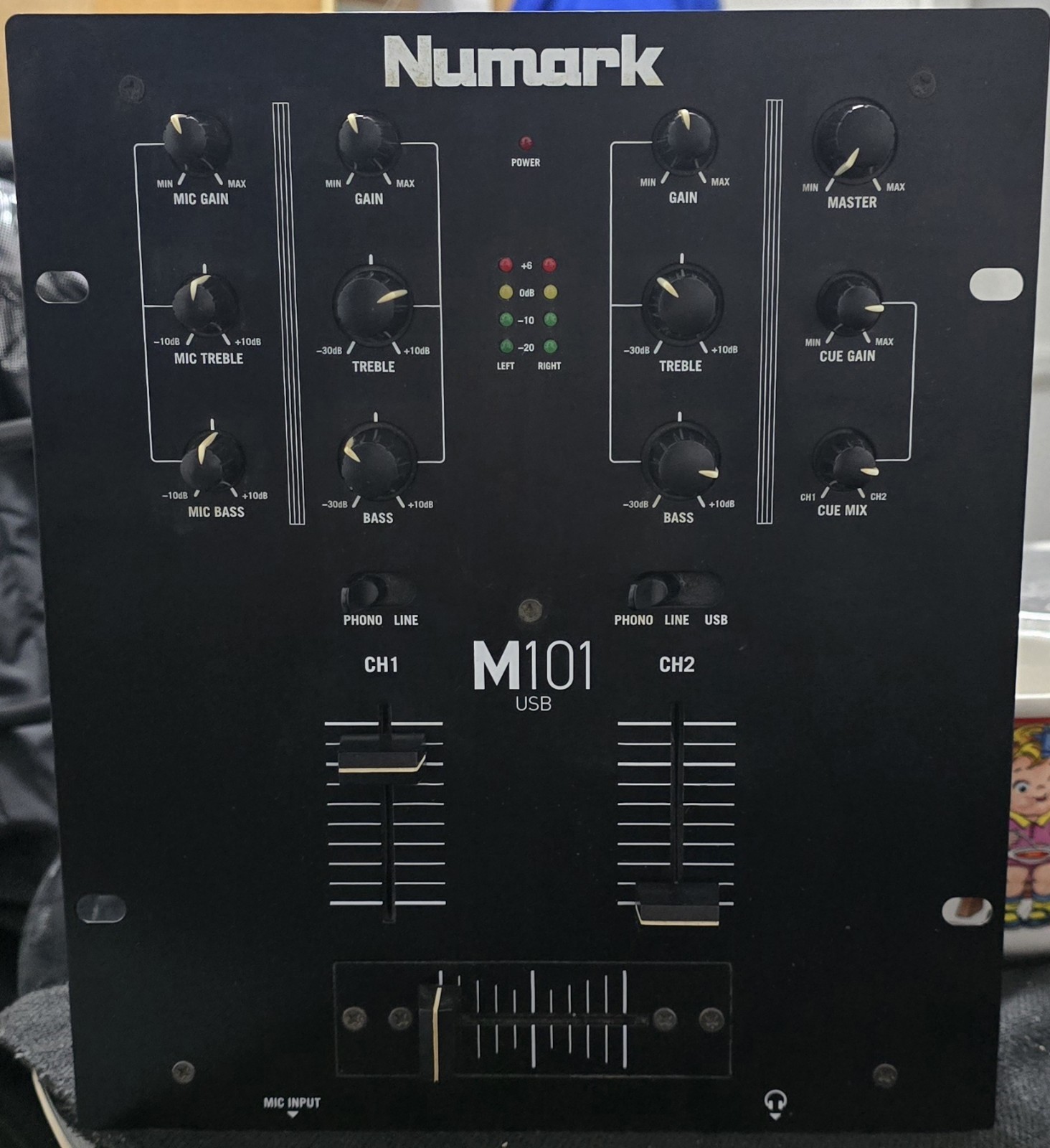 Numark M101 USB DJ Mixer Black, 2-Channel, Analog/Digital, Line/Phono Switch