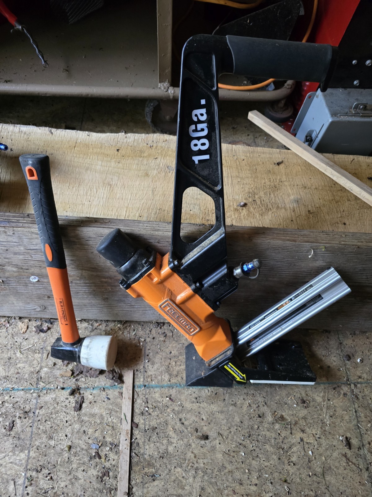 Freeman 18 Gauge Pneumatic Flooring Nailer with Mallet - Orange