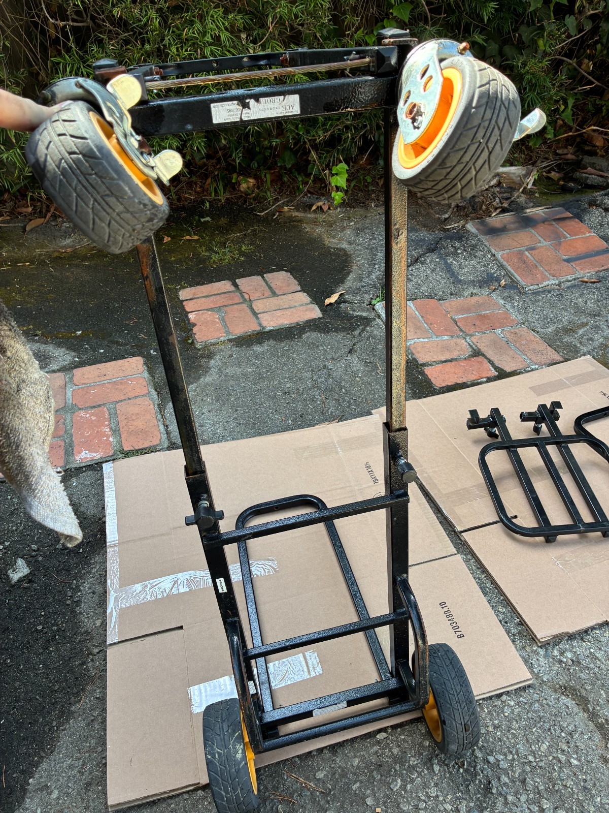 ROCKNROLLER® MULTI-CART® R16RT 600Lb Capacity