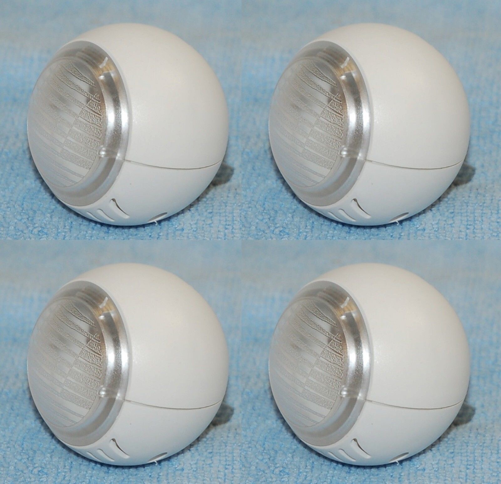 4 x NEW Lumilite Plug-in Wall Outlet Automatic Night Light Bulb Unit lamp sensor